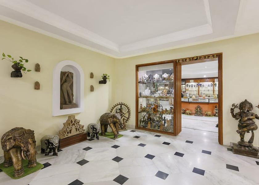 Madhya Pradesh Khajuraho Public Areas