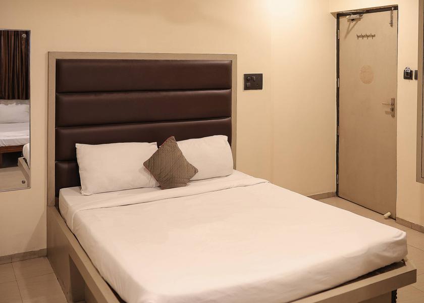 Maharashtra Nagpur Deluxe Room