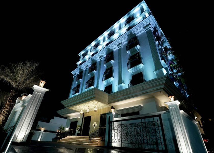 Maharashtra Nagpur Hotel Exterior