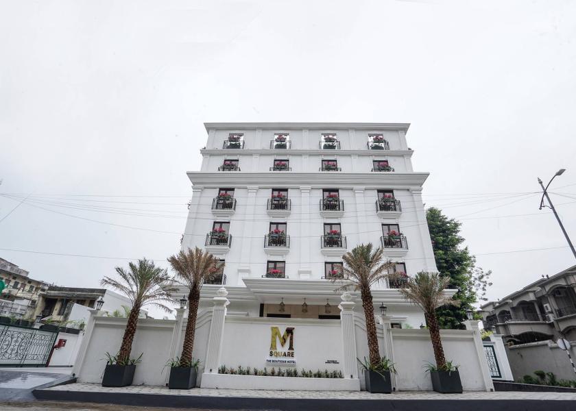 Maharashtra Nagpur Hotel Exterior