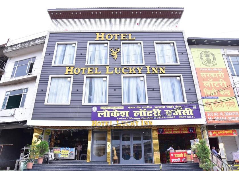 Punjab Zirakpur Hotel Exterior