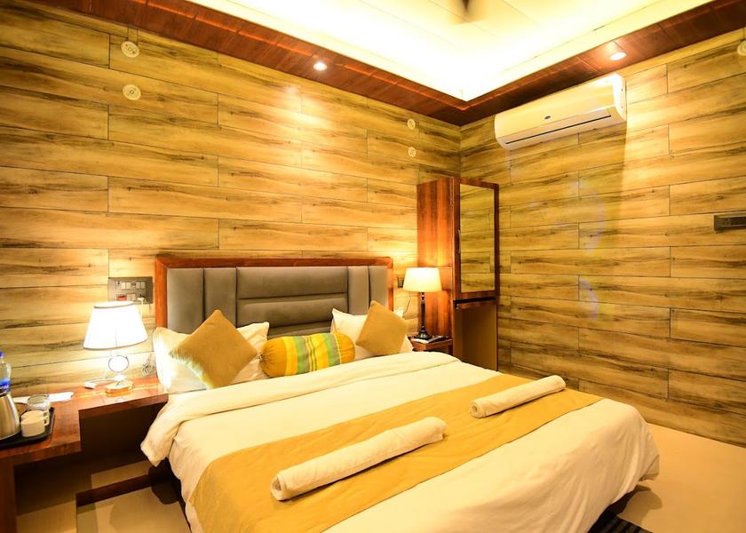 Uttar Pradesh Ayodhya Standard Saver Room