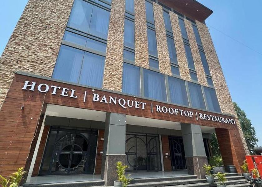 Punjab Mohali Hotel Exterior