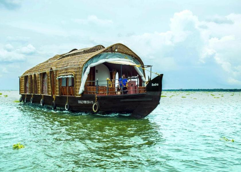 Kerala Kumarakom Hotel View