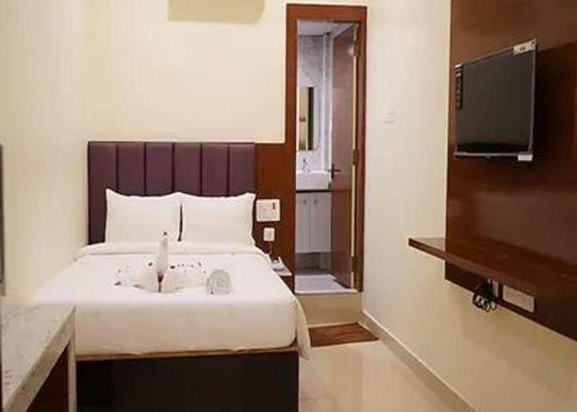 Tamil Nadu Tiruvannamalai Deluxe Room