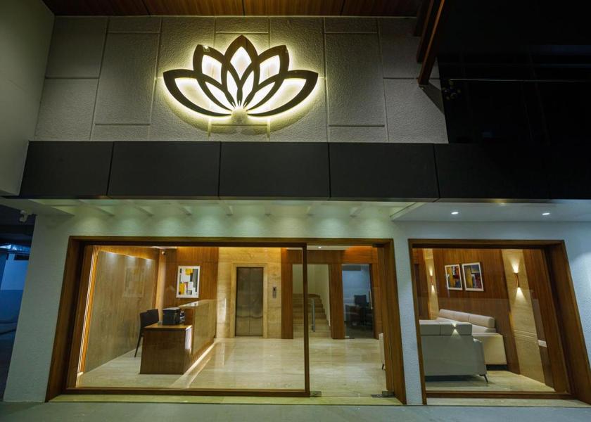 Karnataka Mangalore Hotel Exterior