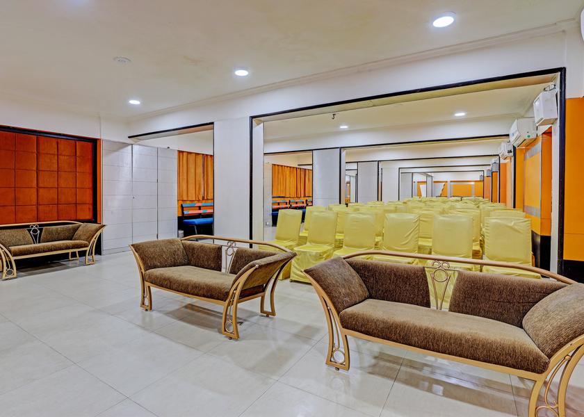Gujarat Vadodara Lobby