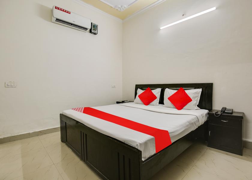 Punjab Mohali Room