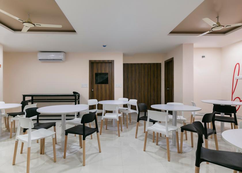 Gujarat Anand Restaurant