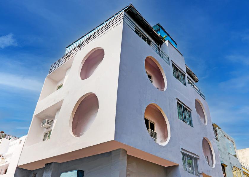 Uttar Pradesh Lucknow Facade