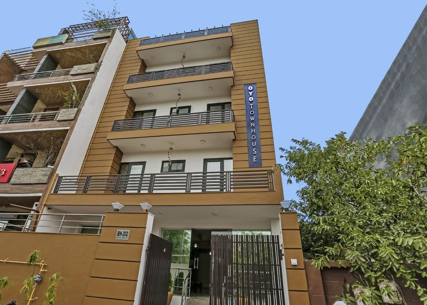 Uttar Pradesh Noida Facade