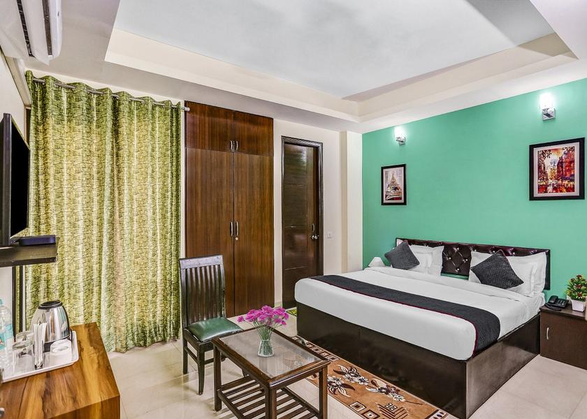 Uttar Pradesh Noida Room