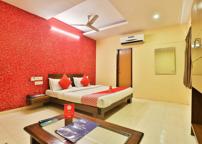 Gujarat Vadodara Room