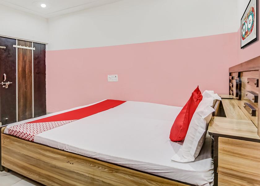 Haryana Rewari Room