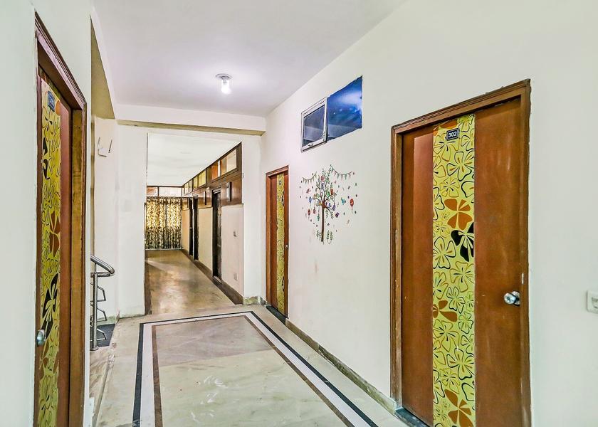Uttar Pradesh Noida Room