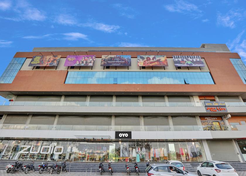 Gujarat Anand Facade