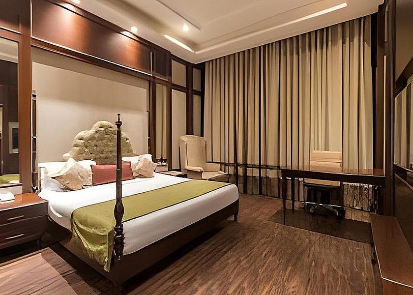 Delhi Delhi Suite Room