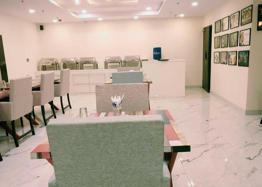 Uttar Pradesh Noida Public Areas