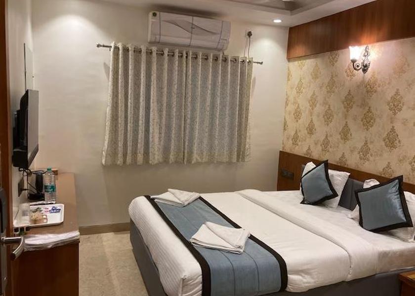 Maharashtra Shirdi Standard Double Bed AC