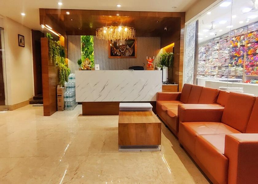 Maharashtra Shirdi Public Areas