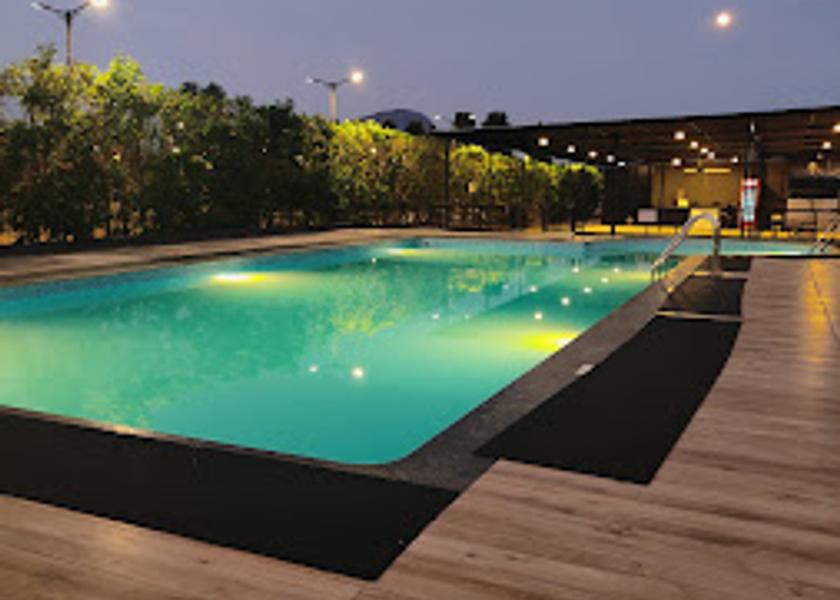Karnataka Nandi Hills Pool