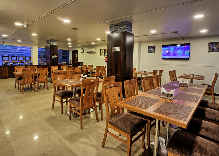 Delhi Delhi Food & Dining