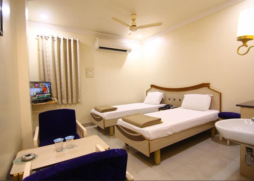 Andhra Pradesh Ongole A/c Double Room
