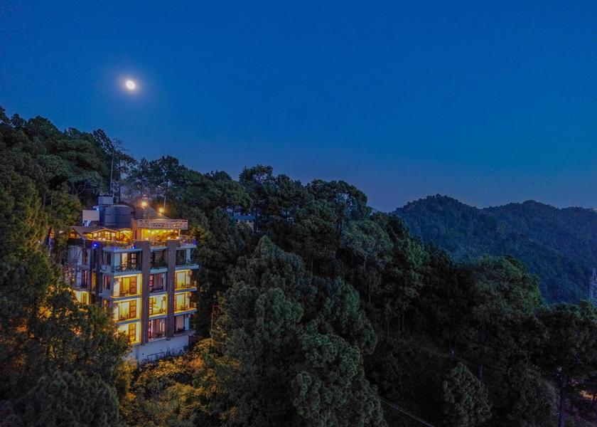 Himachal Pradesh Kasauli Hotel View
