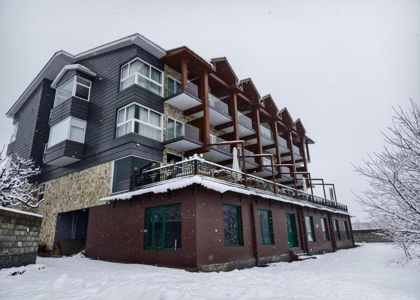 Himachal Pradesh Manali Hotel View