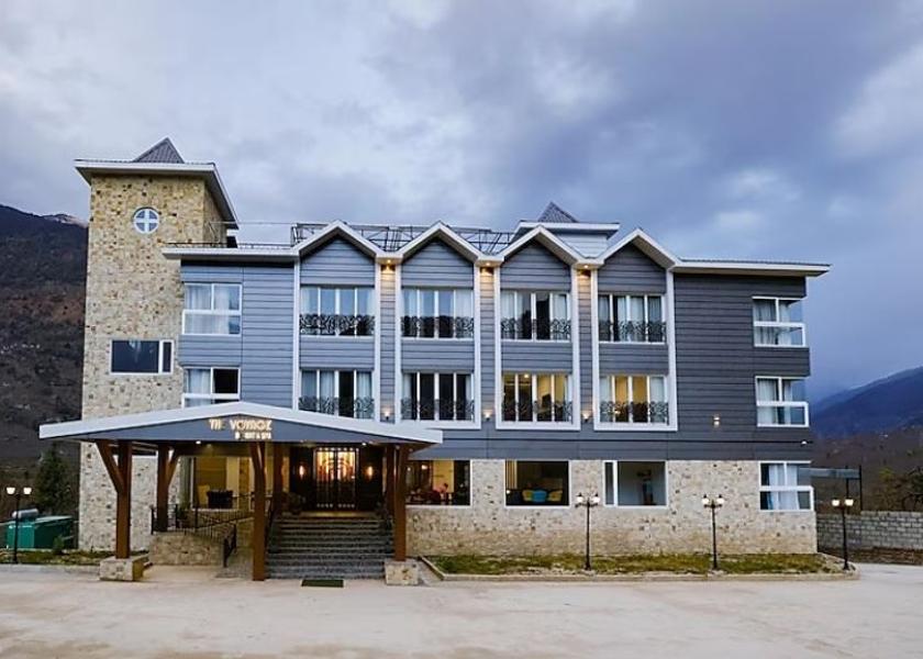 Himachal Pradesh Manali Hotel Exterior
