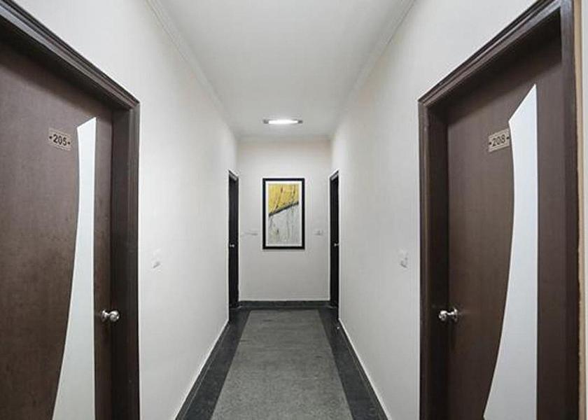 Uttar Pradesh Noida lobby