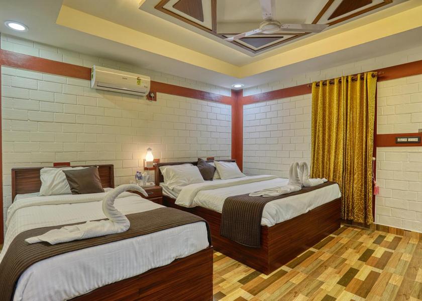 Kerala Varkala Deluxe King Suite