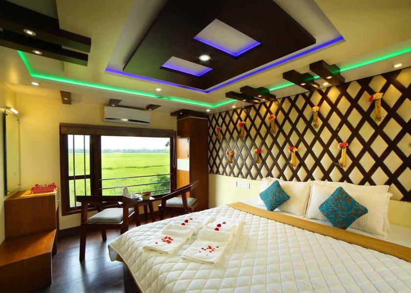 Kerala Alleppey 9-Bedroom Bungalow