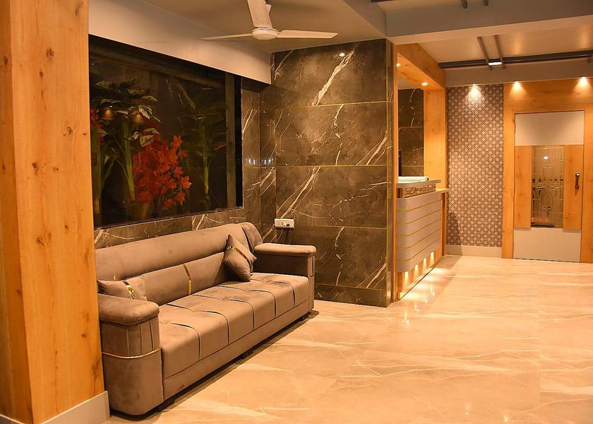 Maharashtra Mumbai Public Areas