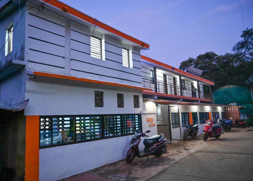 Karnataka Gokarna Hotel Exterior