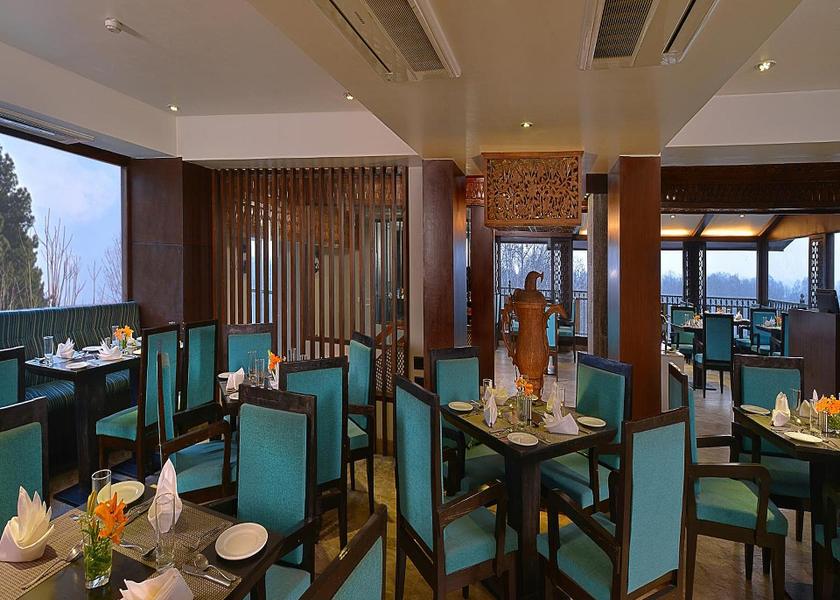 Jammu and Kashmir Srinagar food and beverages