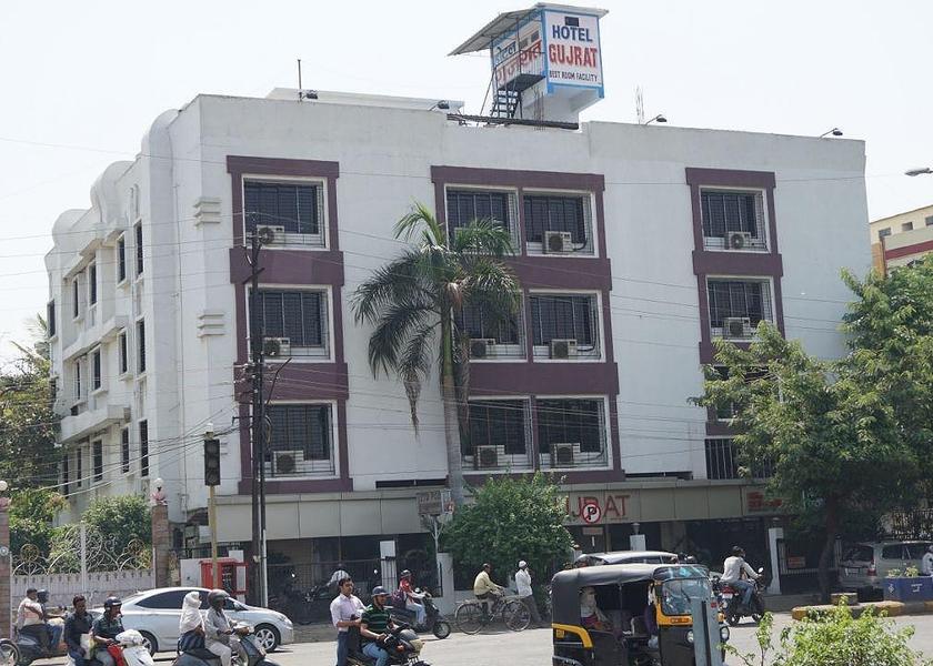 Maharashtra Nagpur Hotel Exterior