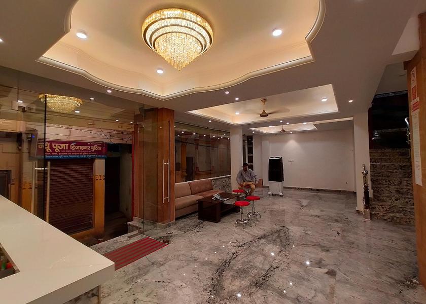 Uttar Pradesh Varanasi lobby