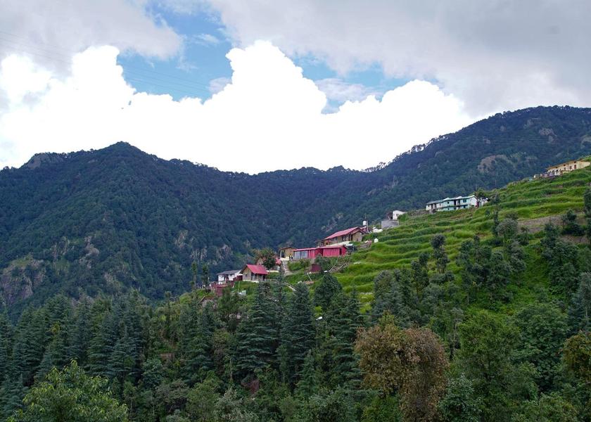 Uttarakhand Dhanaulti exterior view