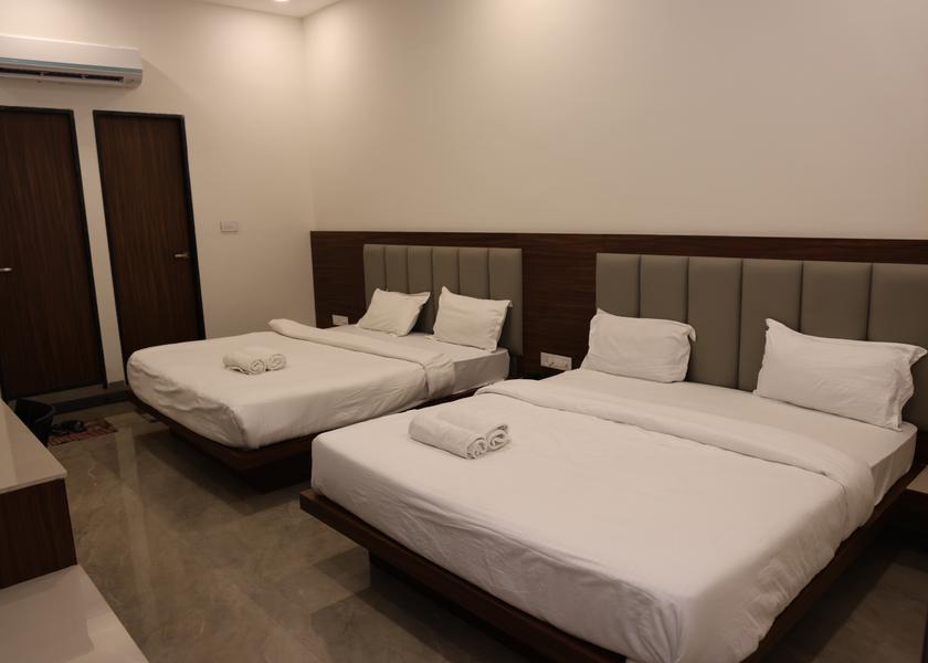 Madhya Pradesh Ujjain Four Bed AC Room