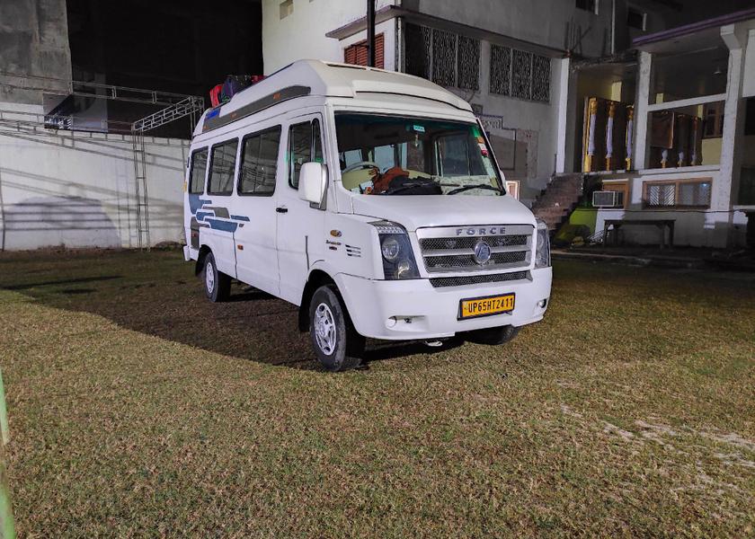 Uttar Pradesh Ayodhya Parking lot