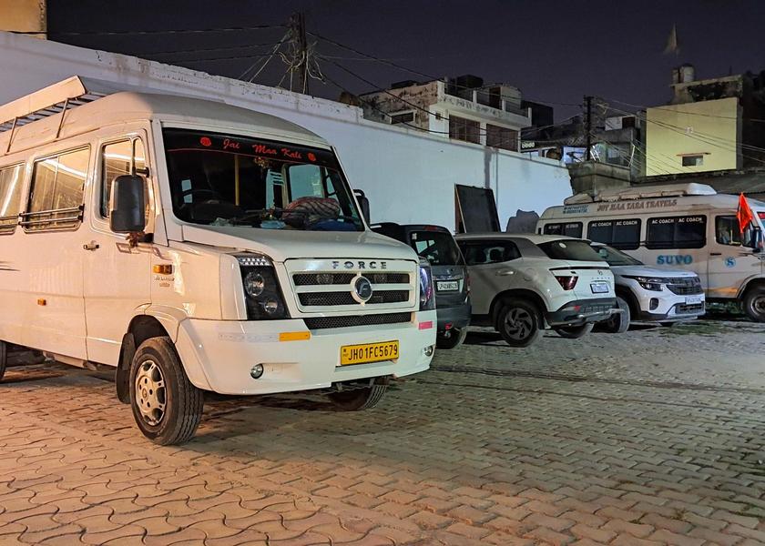 Uttar Pradesh Ayodhya Parking lot