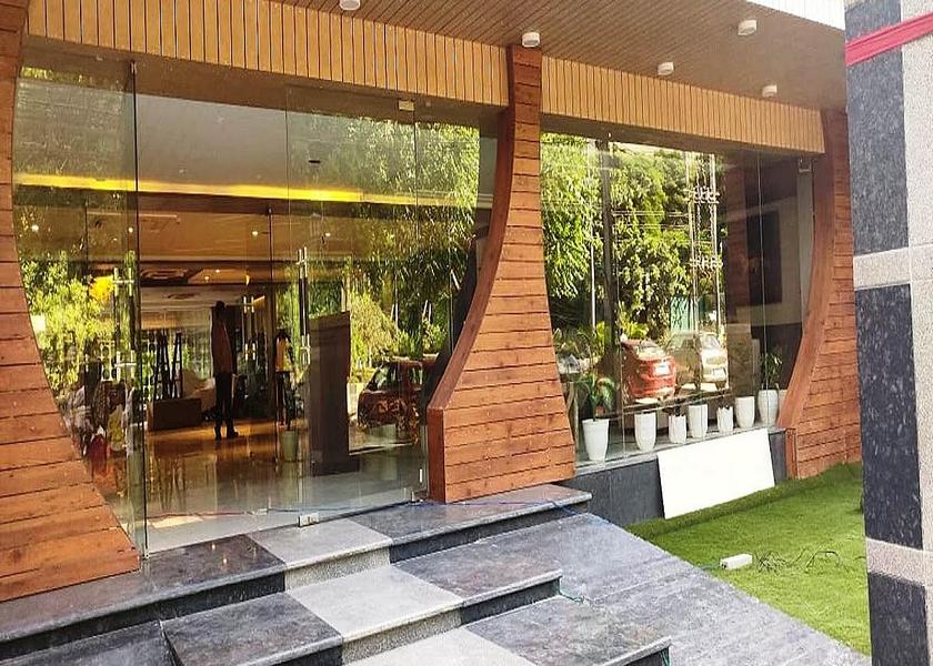Haryana Gurugram Hotel Exterior