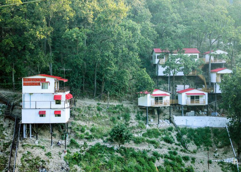 Uttarakhand Lansdowne Hotel View