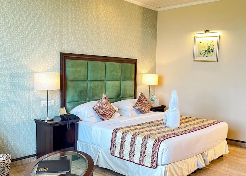 Uttar Pradesh Meerut Room