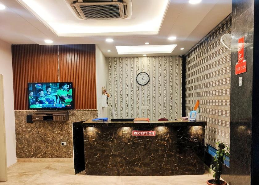 Delhi Delhi reception