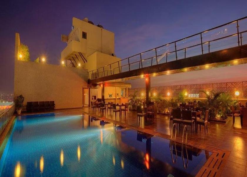 Maharashtra Pune Pool