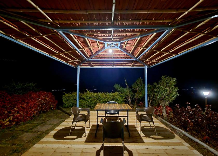 Himachal Pradesh Kasauli restaurant (private room)