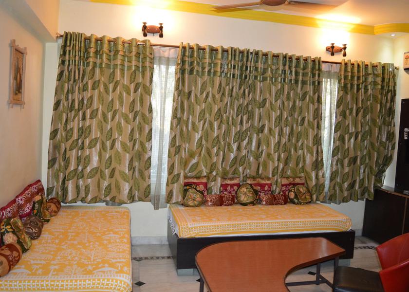 Rajasthan Mount Abu Public Areas