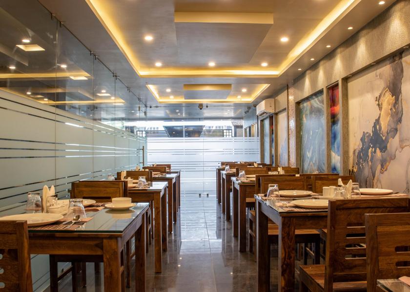 West Bengal Kolkata Food & Dining